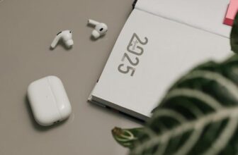 Are True Wireless Earbuds Better Than Traditional Earphones?