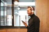 How to Fix Common Issues With Bluetooth Headphones?